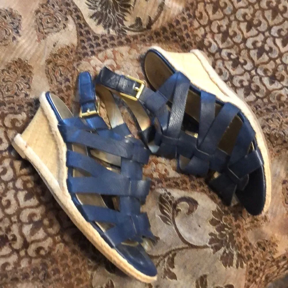 Chaps size 8 M blue leather wedge sandals great
